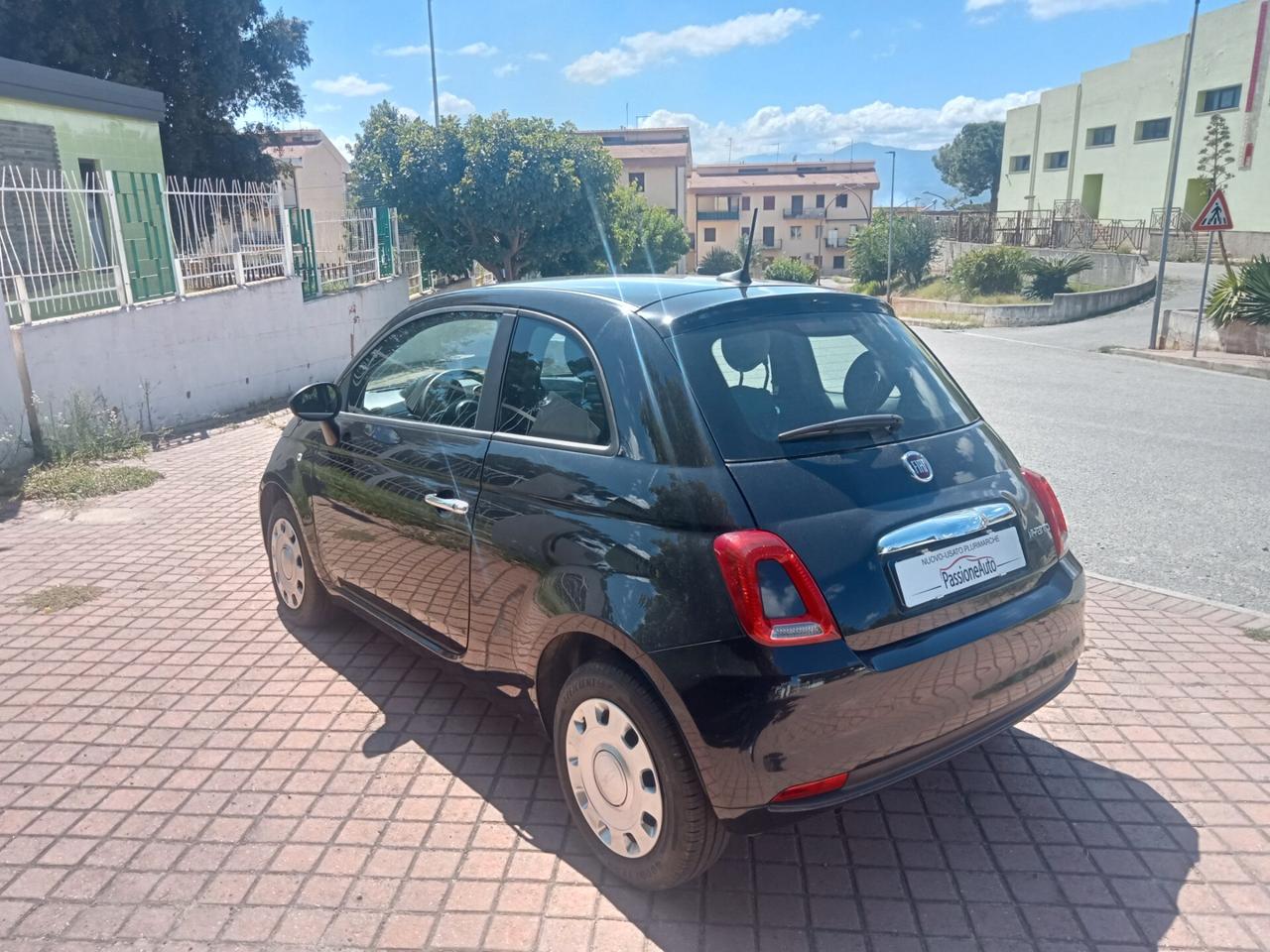 Fiat 500 1.0 Hybrid 2024 solo 8300 km