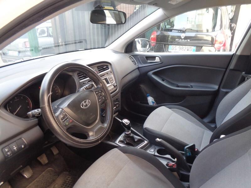 Hyundai i20 1.1 CRDi 12V 5 porte Comfort