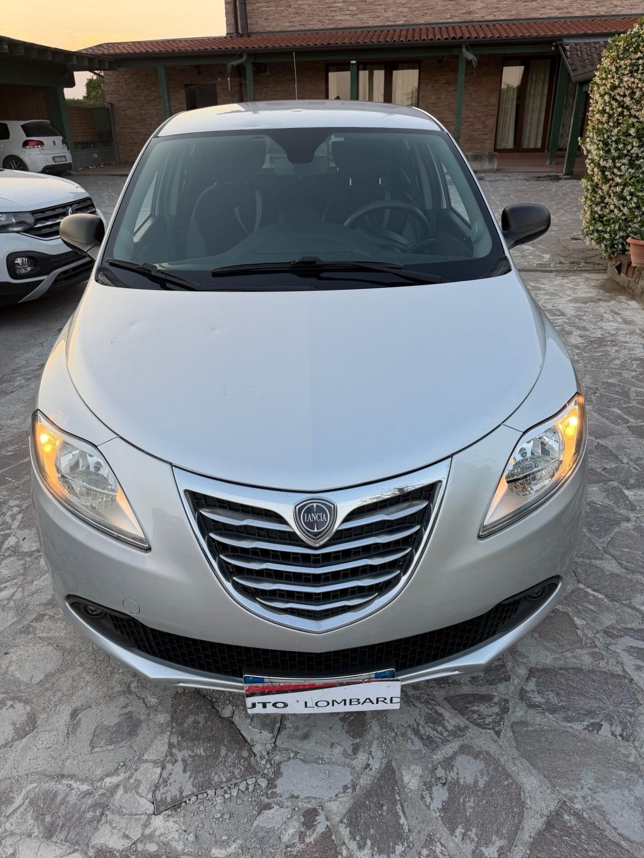 Lancia Ypsilon 1.2 69 CV 5 porte GPL Ecochic Gold neopatentati