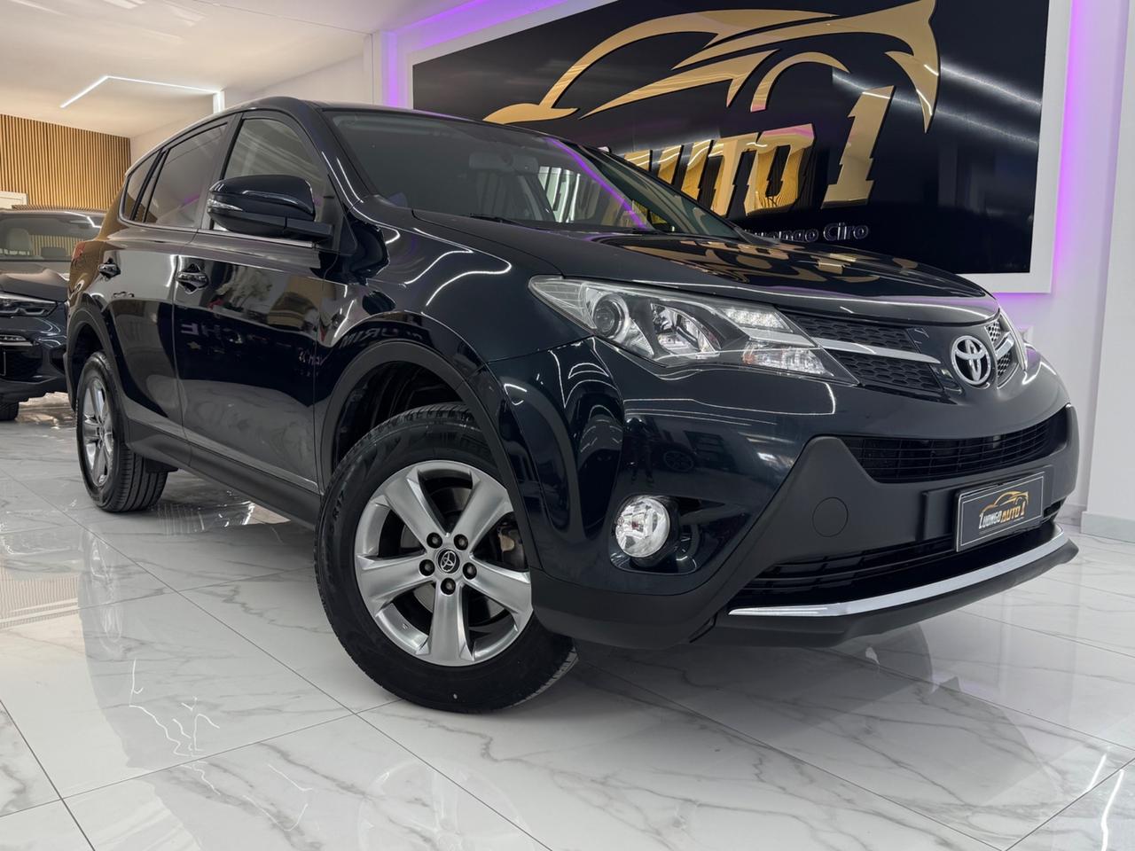 Toyota RAV4 2.0 D-4D 2WD Full Optional