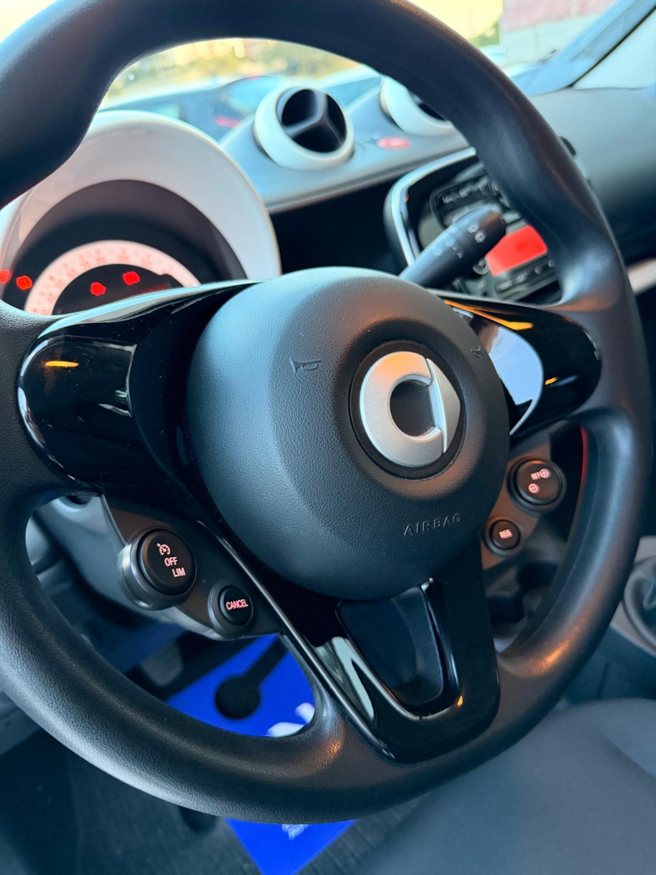 Smart ForFour 70 1.0 Youngster