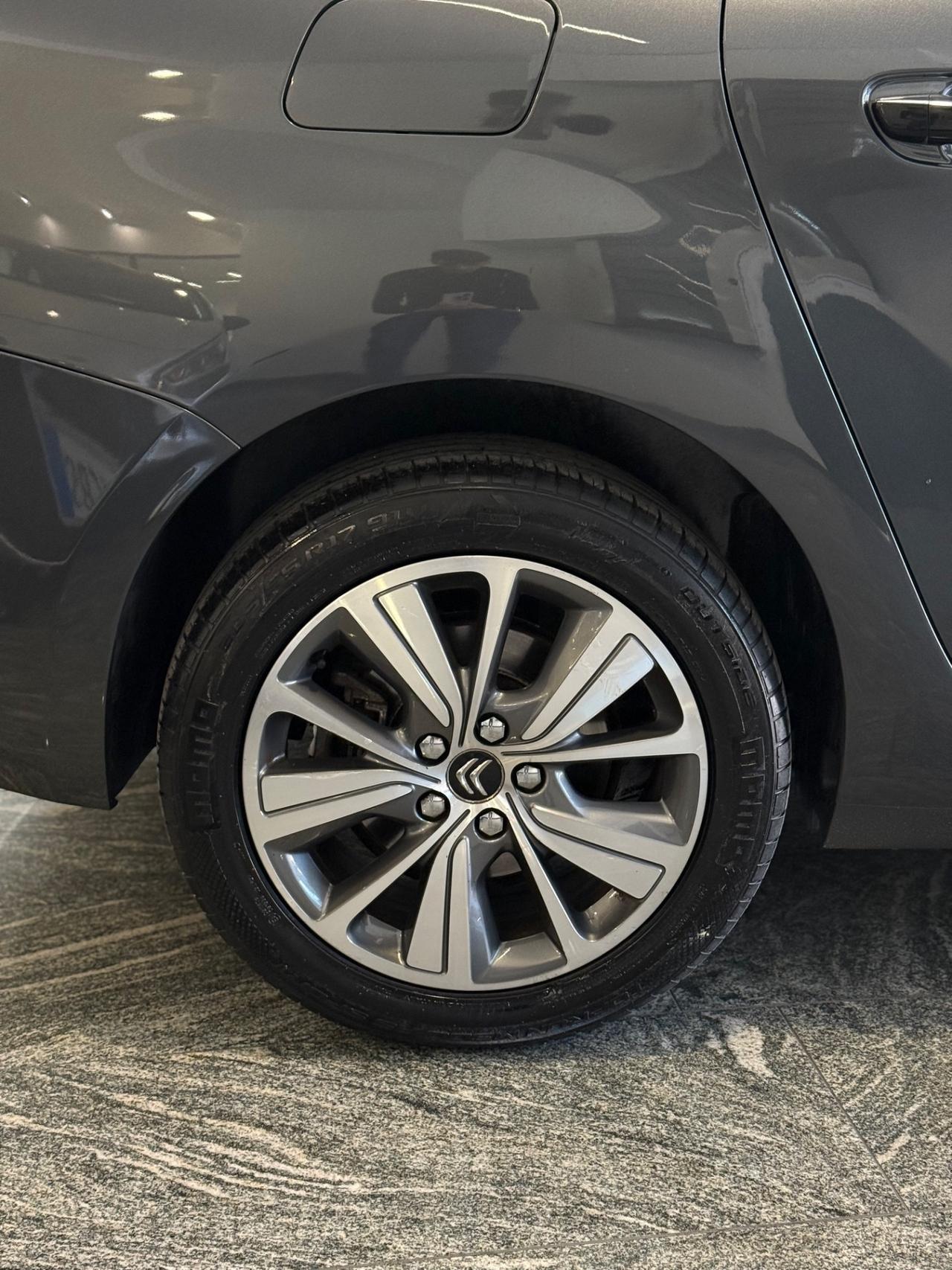 Citroen Grand C4 Picasso BlueHDi 120 S&S EAT6 Exclusive