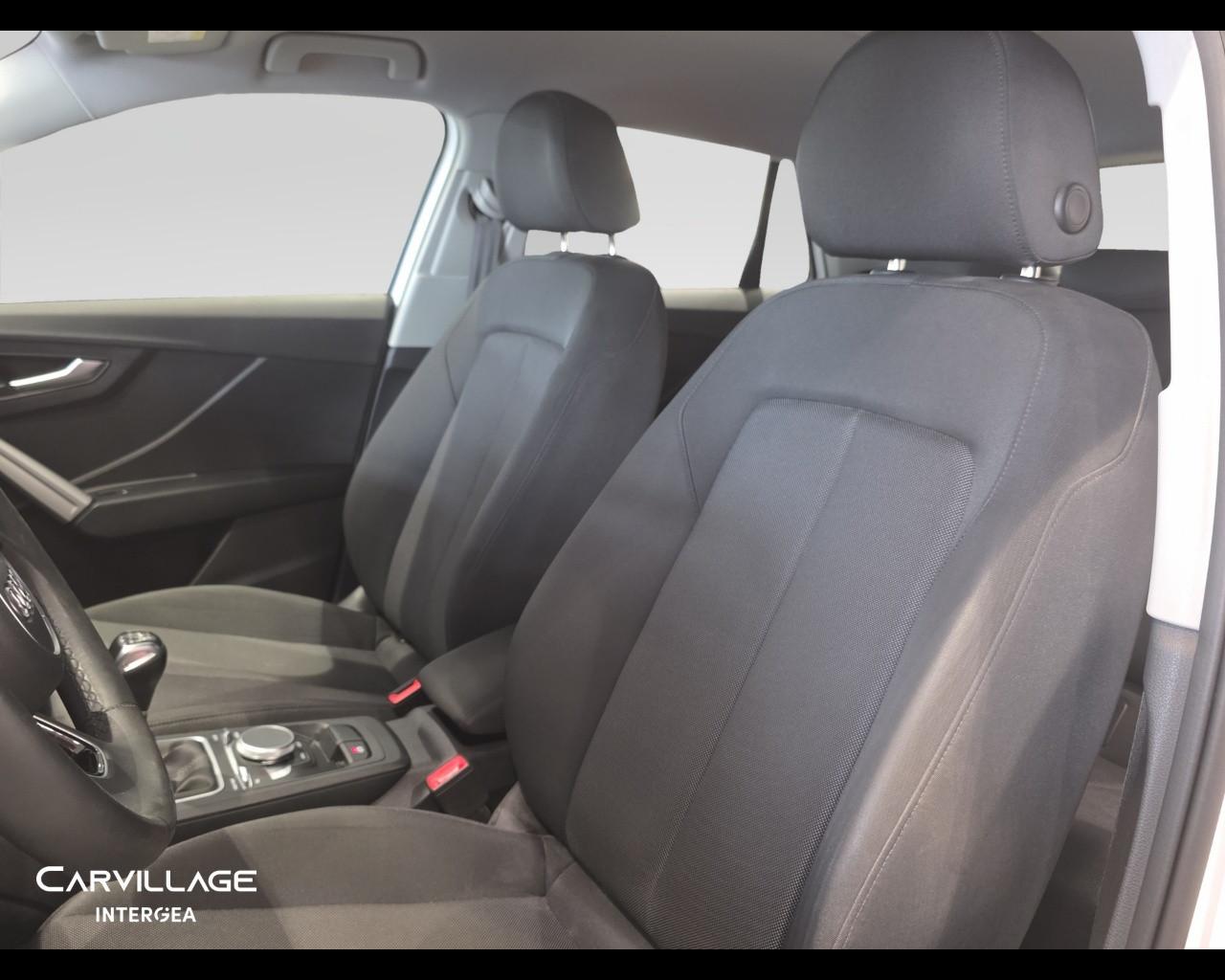 AUDI Q2 35 1.5 tfsi Business