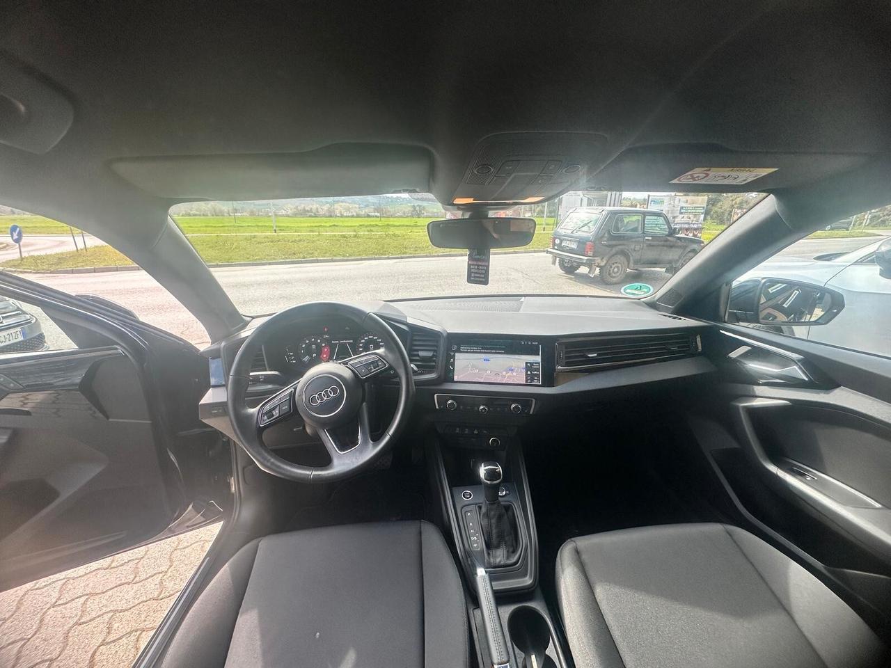 Audi A1 citycarver 30 TFSI