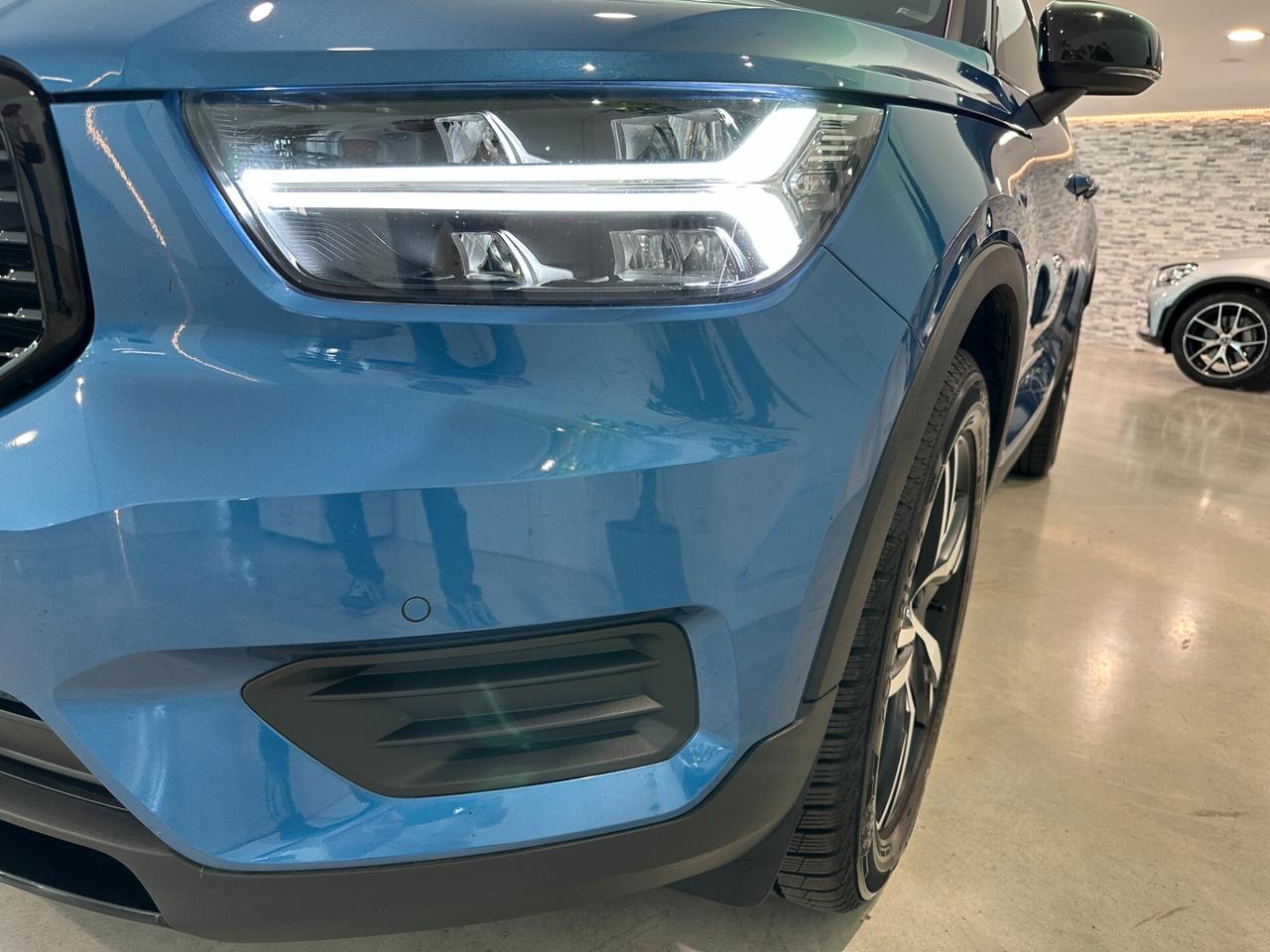 Volvo XC40 D3 Geartronic R-design IVA ESPOSTA
