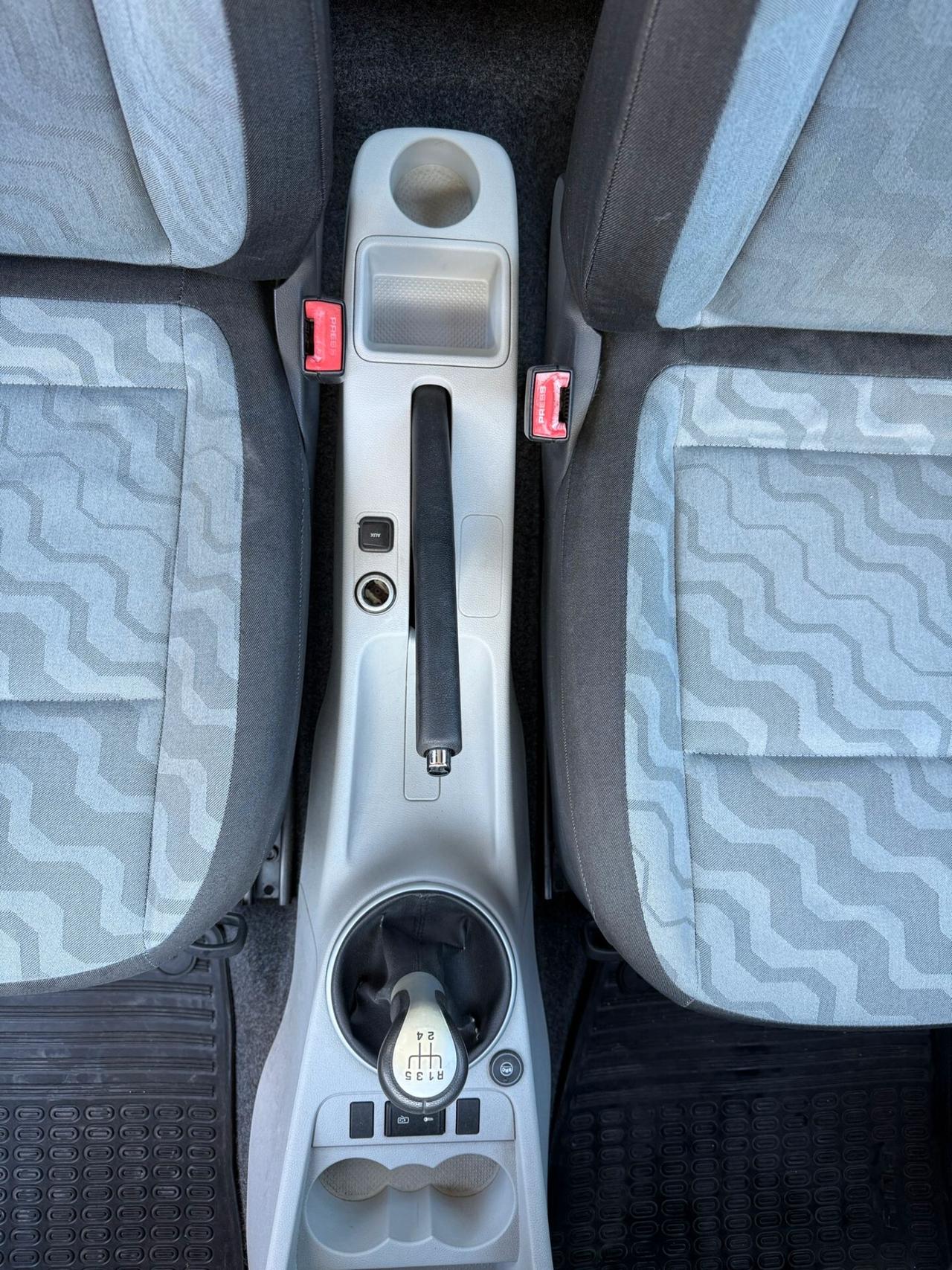 Skoda Fabia 1.2 12V 70CV 5p. Style GPLine