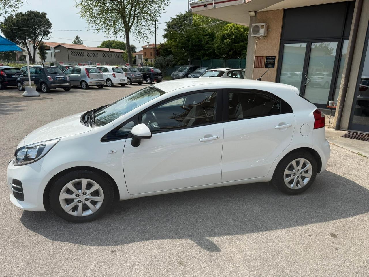 Kia Rio 1.2 CVVT 5p. Cool - OK Neopatentati
