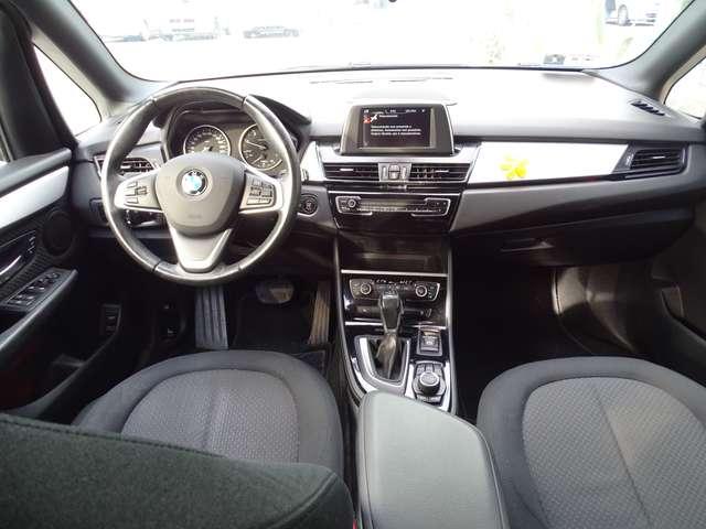 BMW 218 218d Active Tourer Advantage auto my15