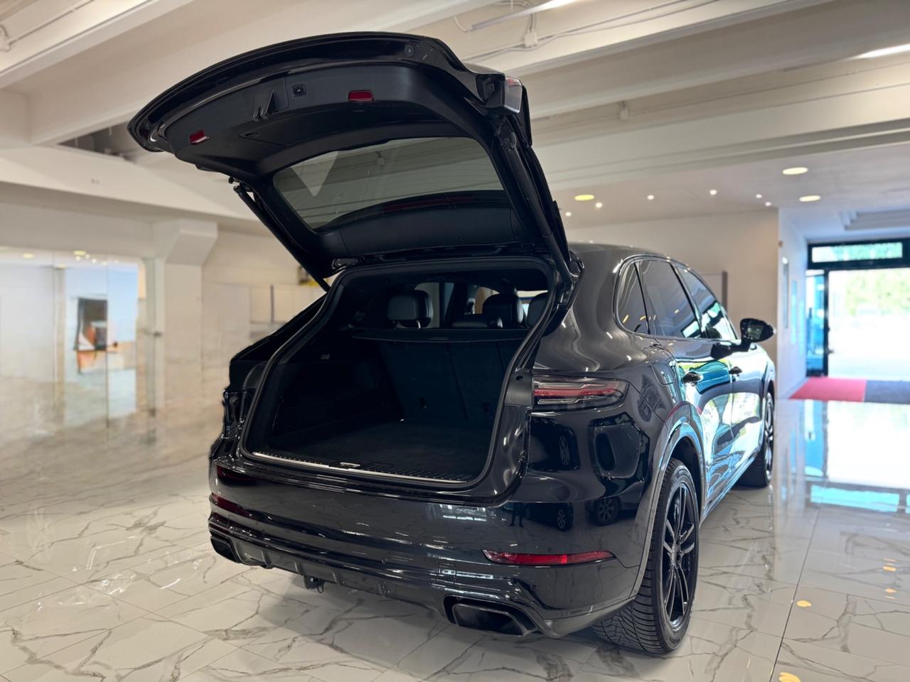 Porsche Cayenne 3.0 V6