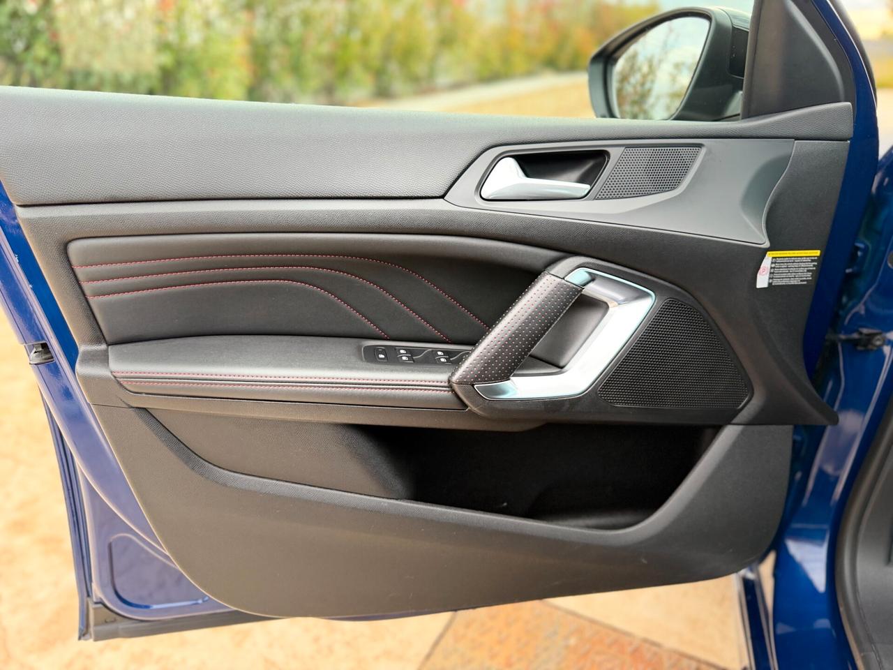 Peugeot 308 1.5 BlueHDi 130cv GT Line Led*Carplay*Full
