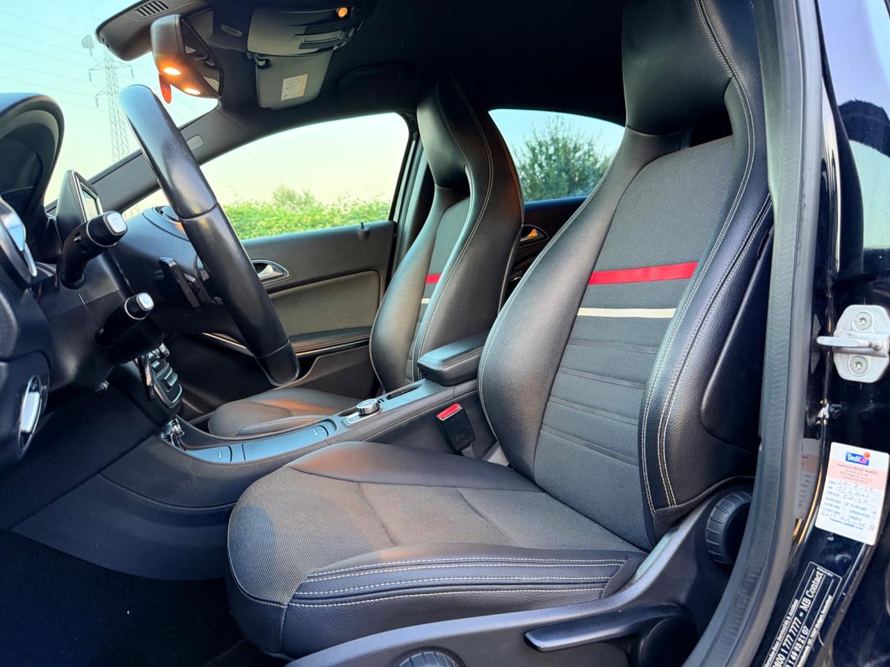 Mercedes-benz A 180 d Automatic Dark Night Edition 2016