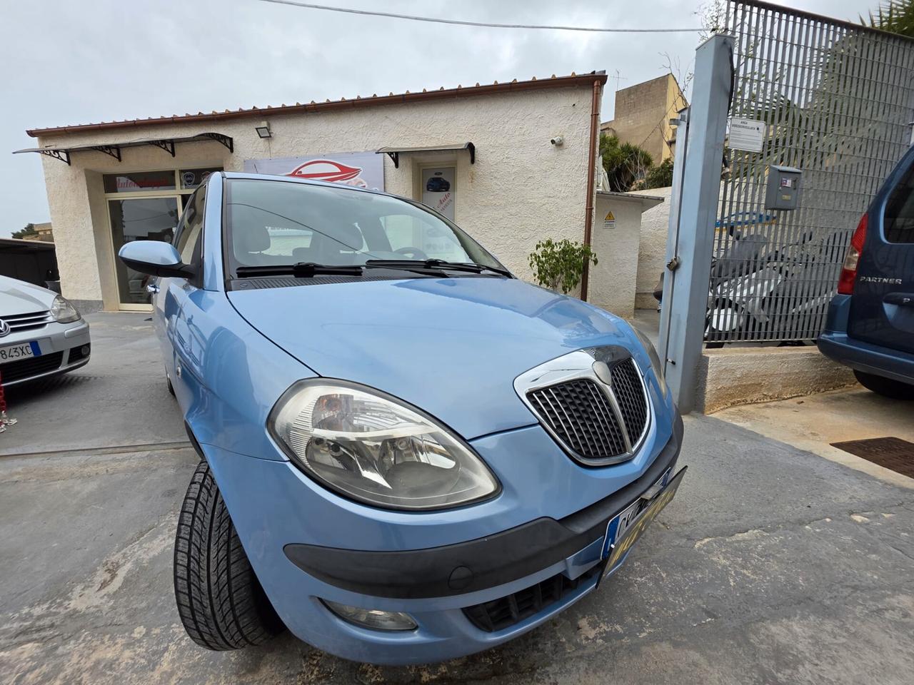 Lancia Ypsilon 1.3 Multijet 16V