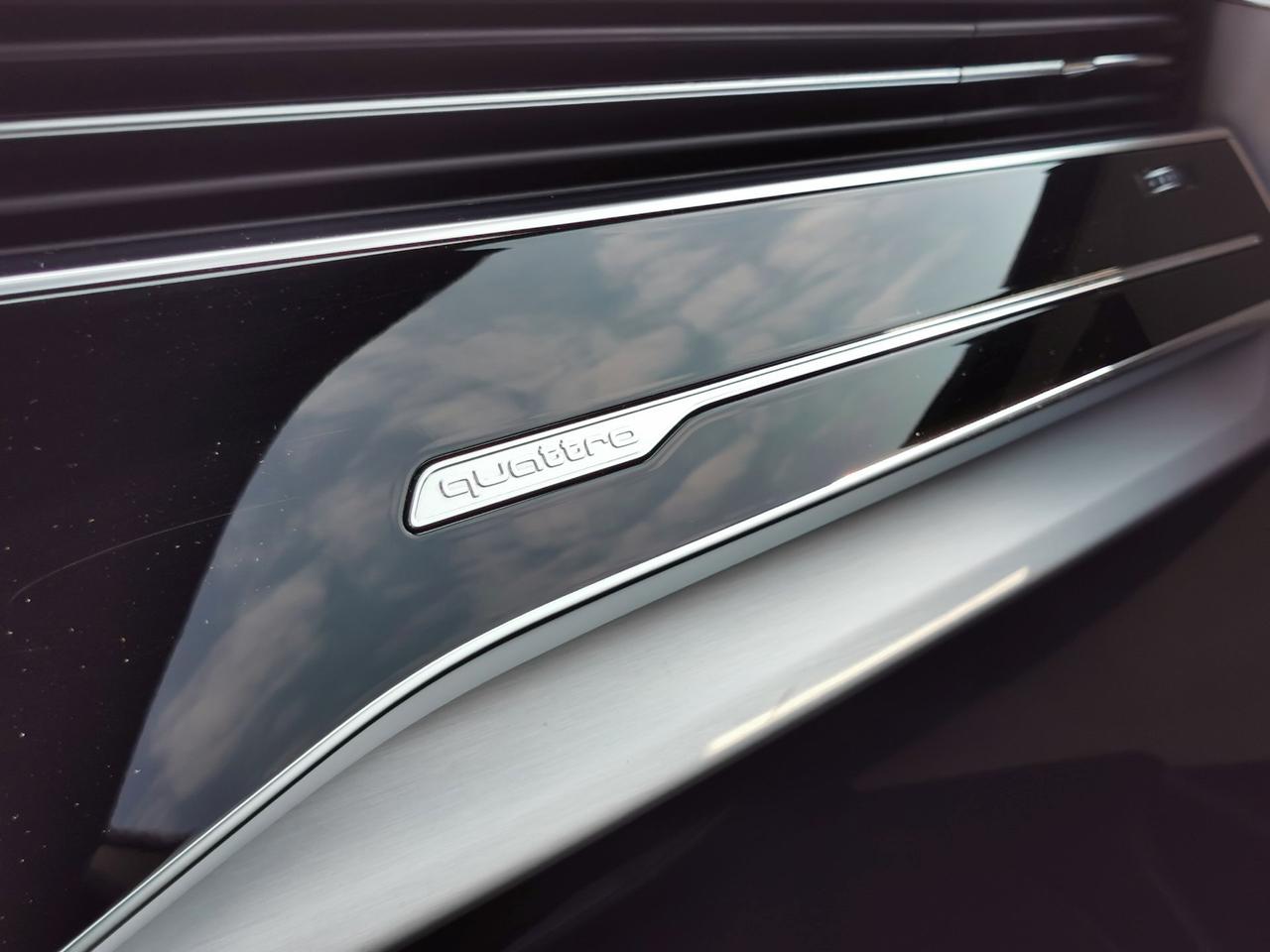 Audi Q8 50 3.0 tdi mhev Sport quattro tiptronic