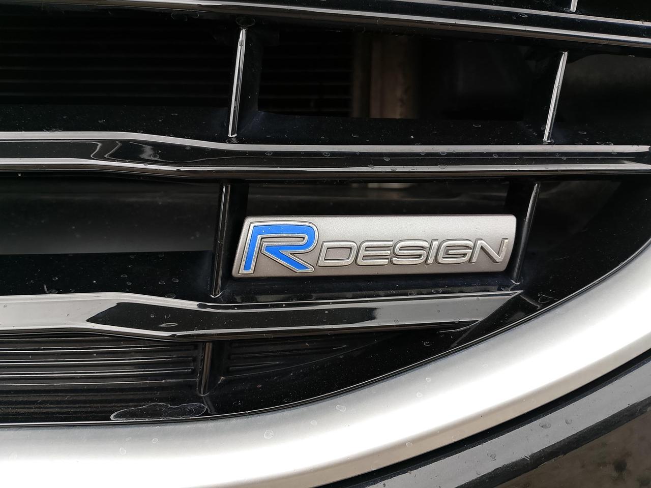 Volvo V40 D2 1.6 Powershift R-design Kinetic