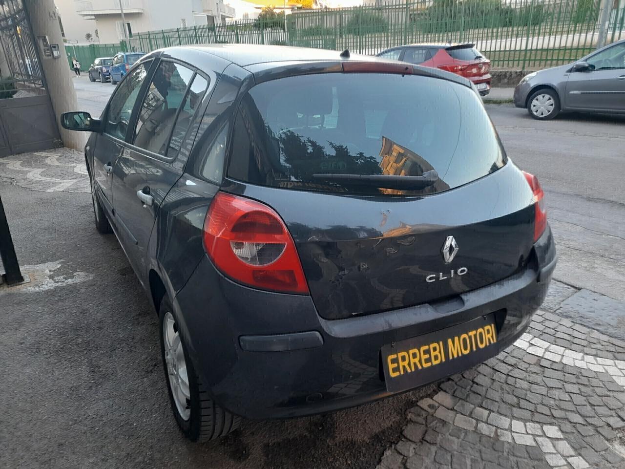 Renault Clio Storia 1.2 5 porte Dynamique