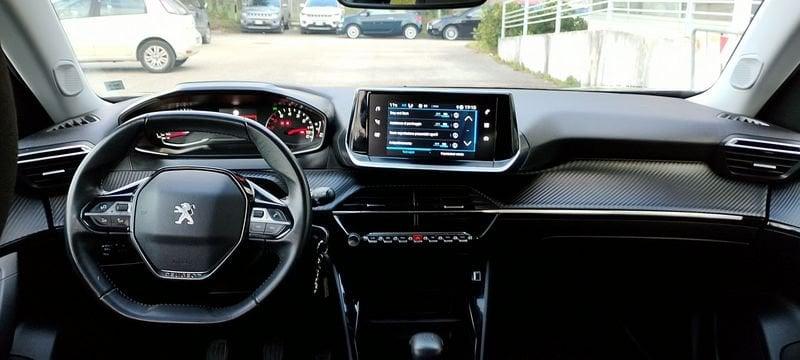 Peugeot 2008 PureTech 100 S&S Allure