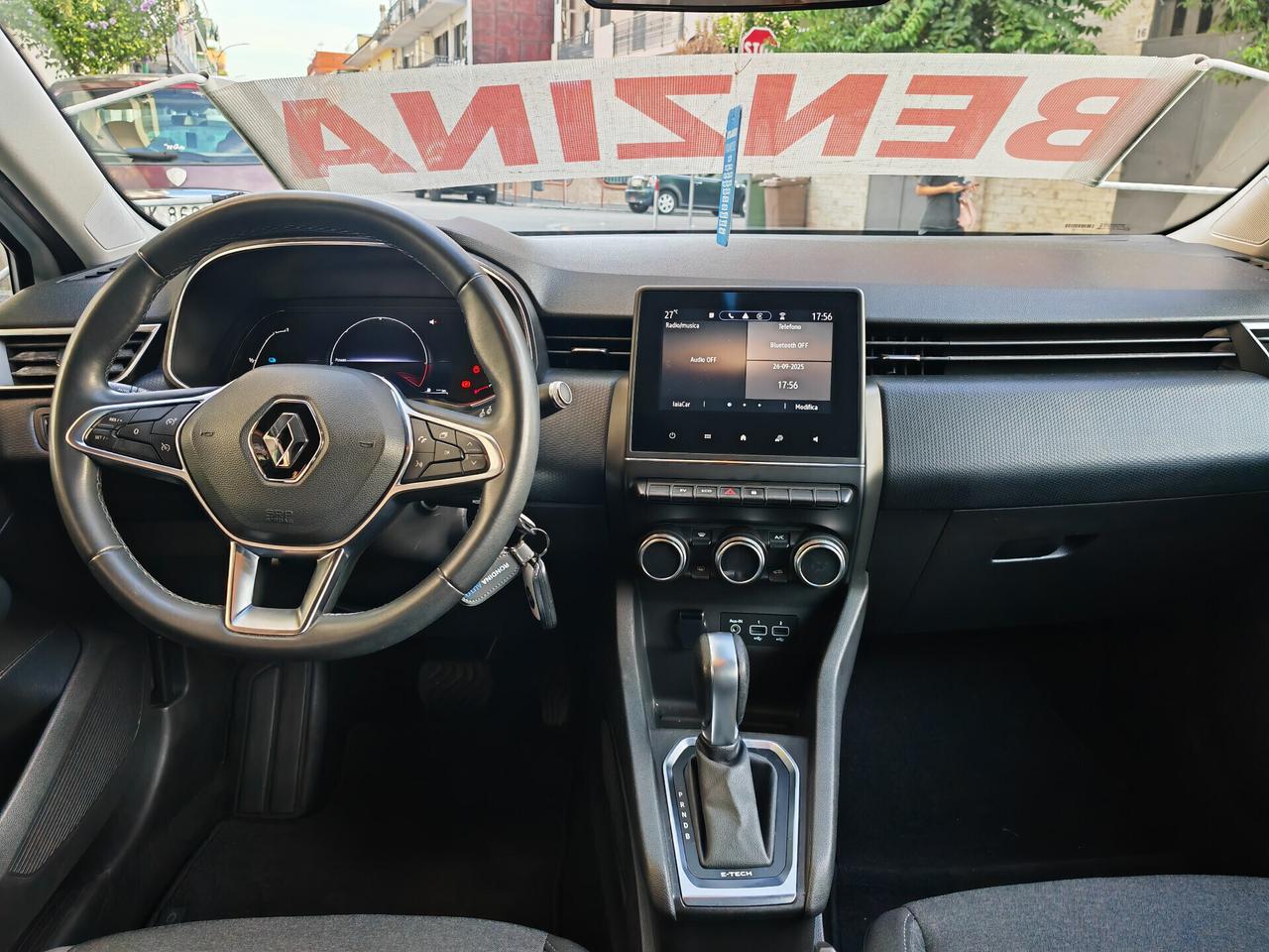 RENAULT CLIO FULL HYBRID E-TECH INITALE PARIS CV140 KW103