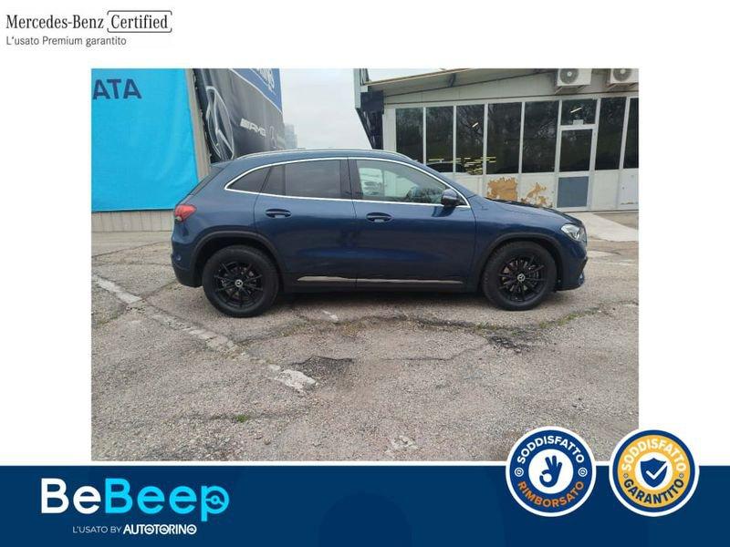 Mercedes-Benz GLA 200 D PREMIUM AUTO