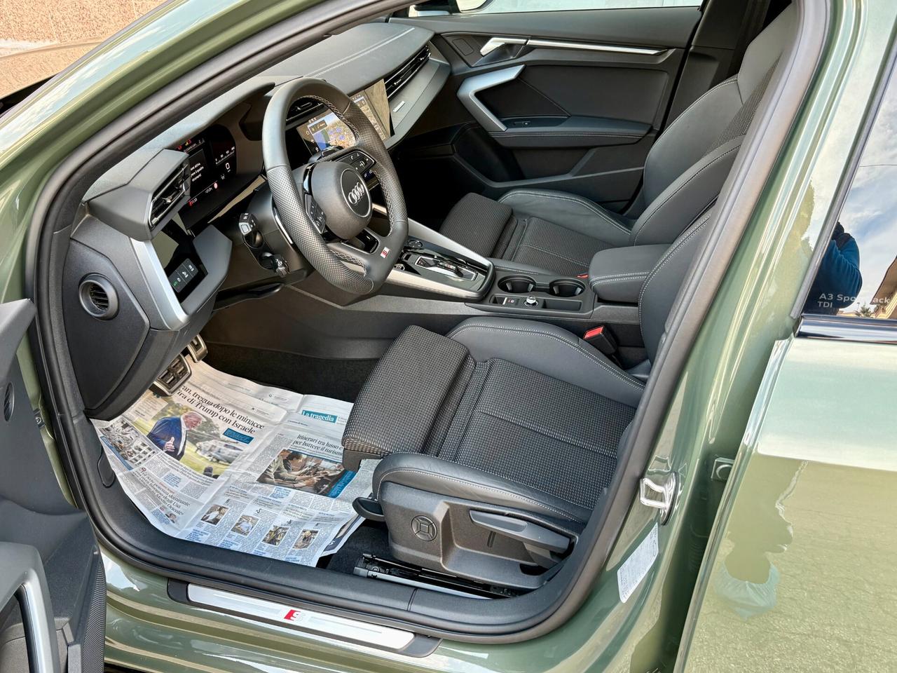 Audi A3 SPB 35 TDI "S-LINE x 2 - 3000KM"-'25