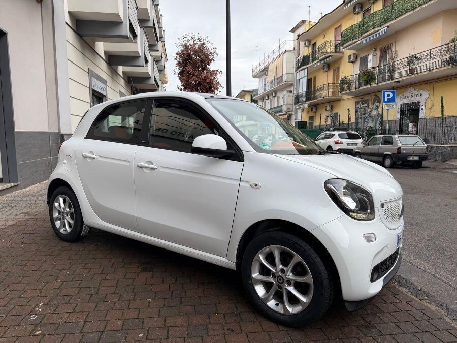 SMART FORFOUR 1.0 PASSION UNIPROPRIETA CERTIFICATA