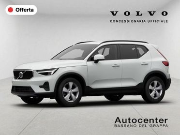 Volvo XC40 B3 Essential 2.0 aut PROMO FINO 30/06