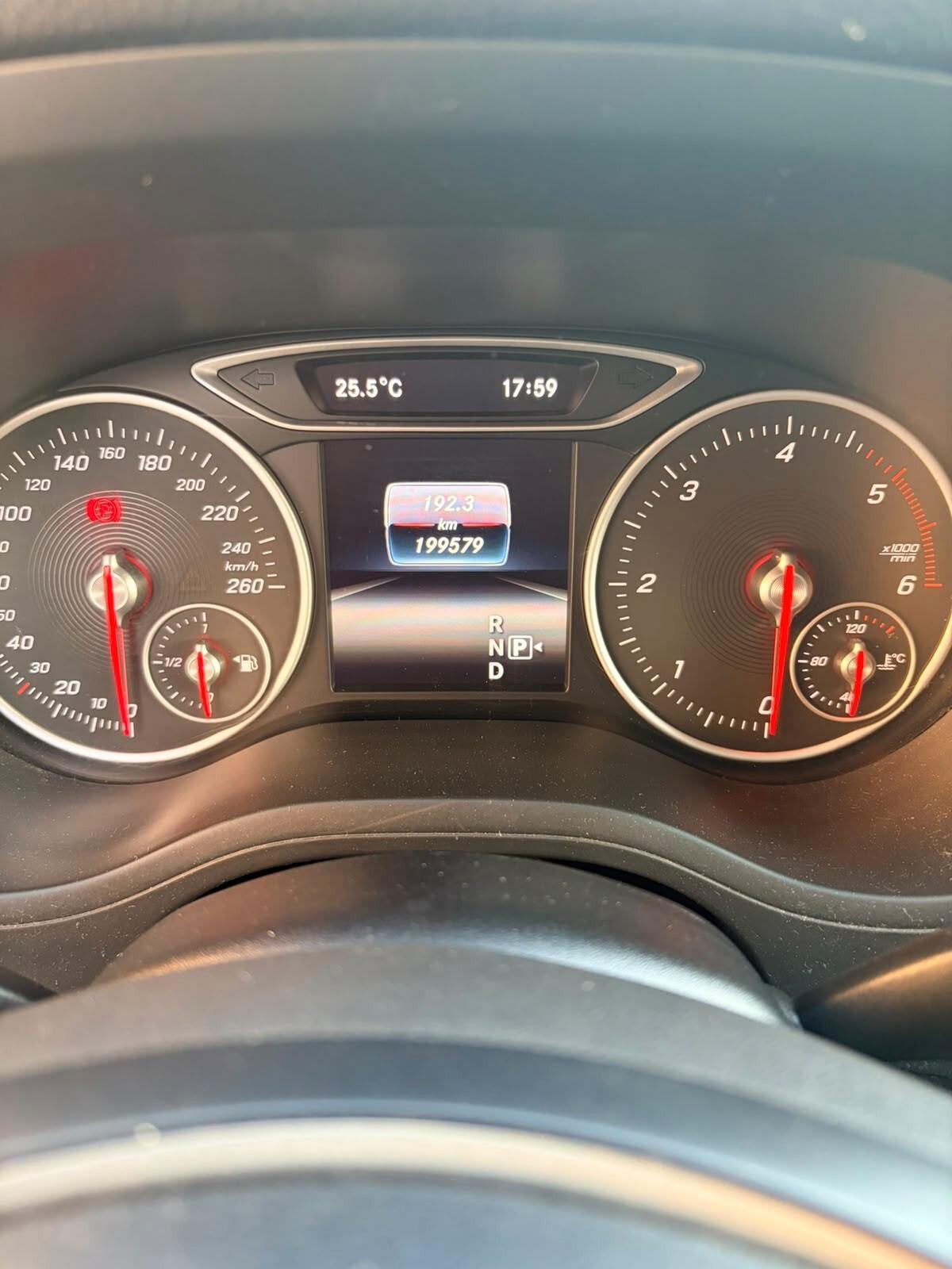 Mercedes-benz B 180 d Automatic Executive