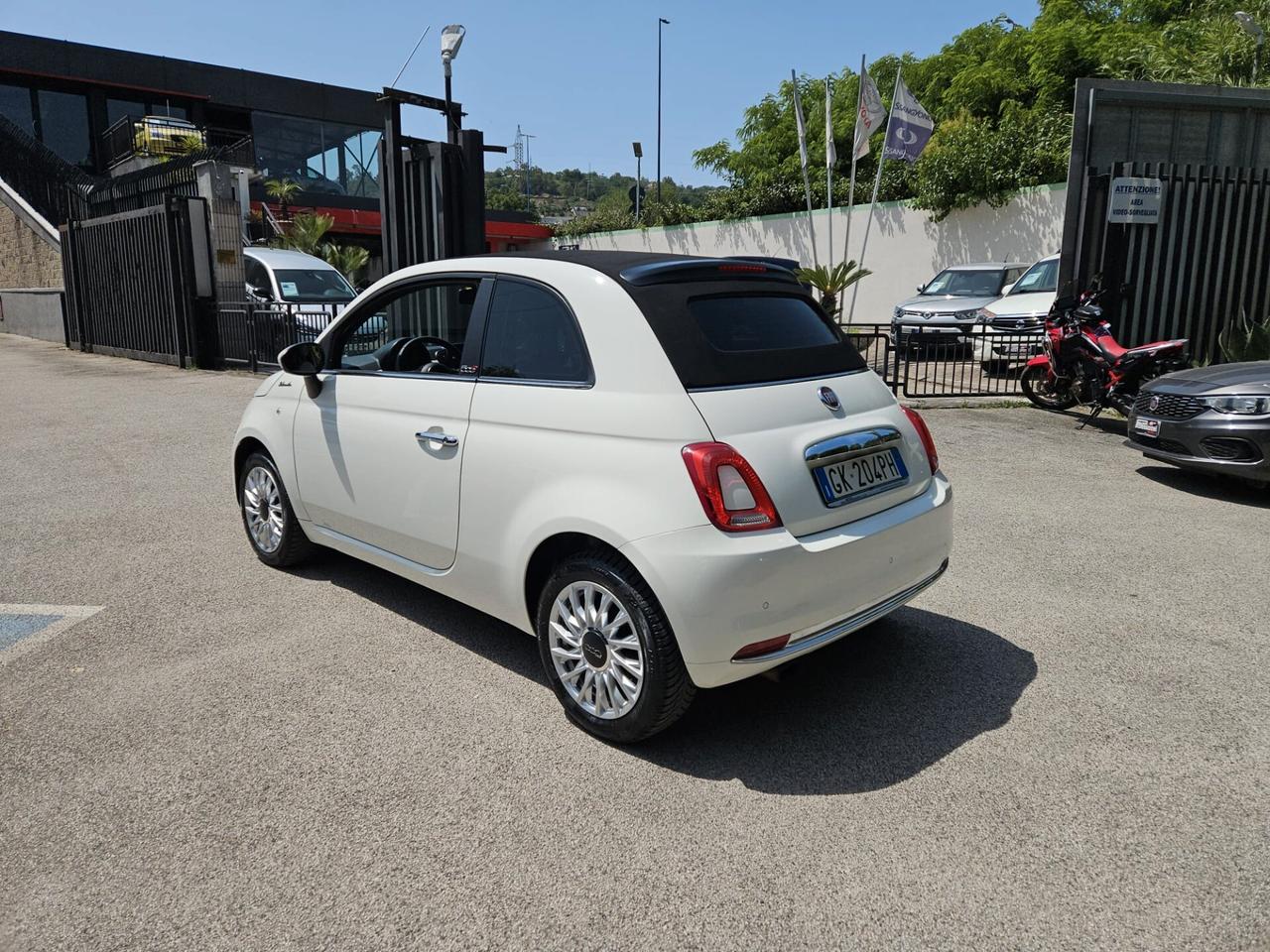 Fiat 500 1.0 Hybrid Dolcevita