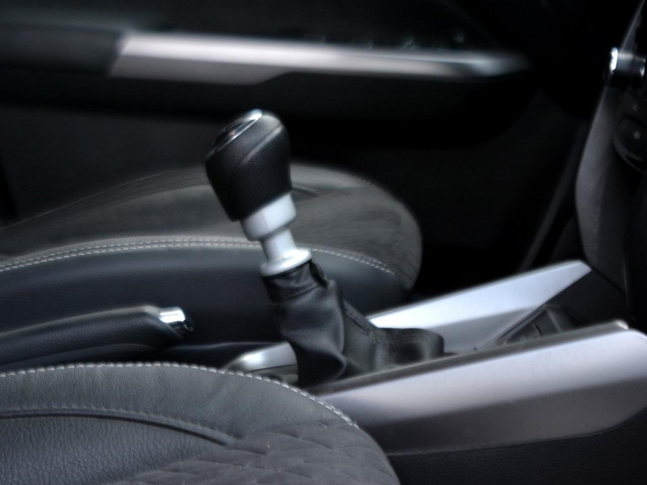 Suzuki Vitara 1.4 boosterjet hybrid top 2wd