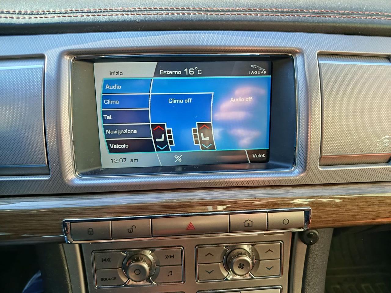 Jaguar XF Portfolio 3.0 D S #7681