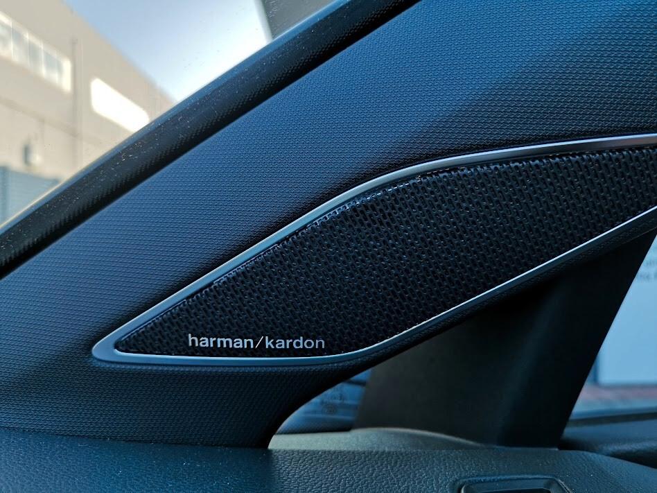 Volkswagen Golf GTI 2.0 TSI DSG IQ LED MATRIX ASSETTO RETROCAMERA CERCHI 19'