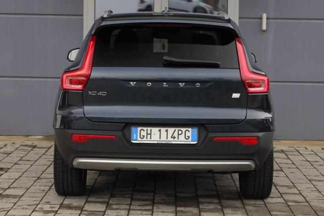 VOLVO XC40 T4 Recharge Plug-in Hybrid Inscription