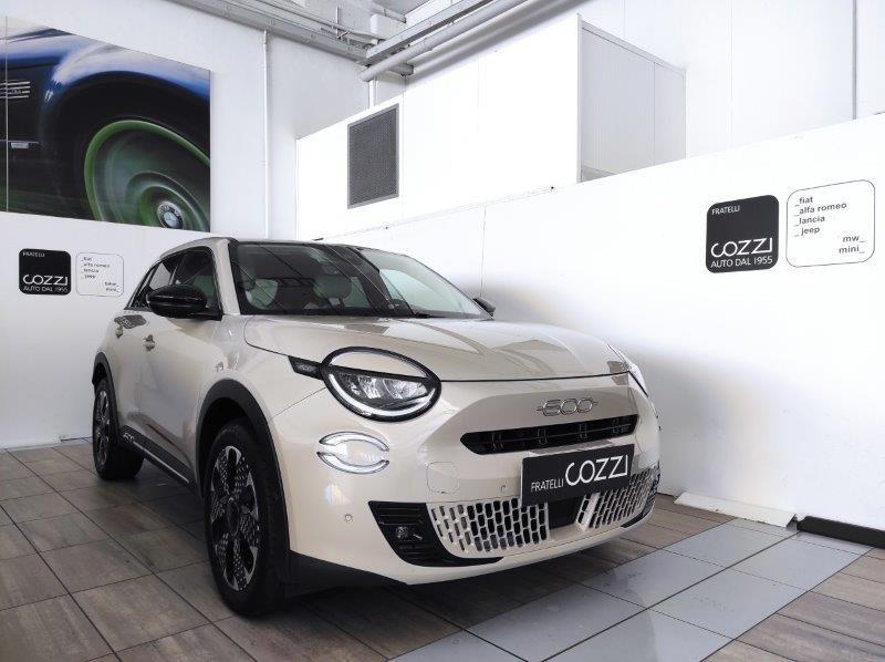 FIAT 600 (2023-->) - 600 Hybrid 110 CV DCT MHEV La Prima