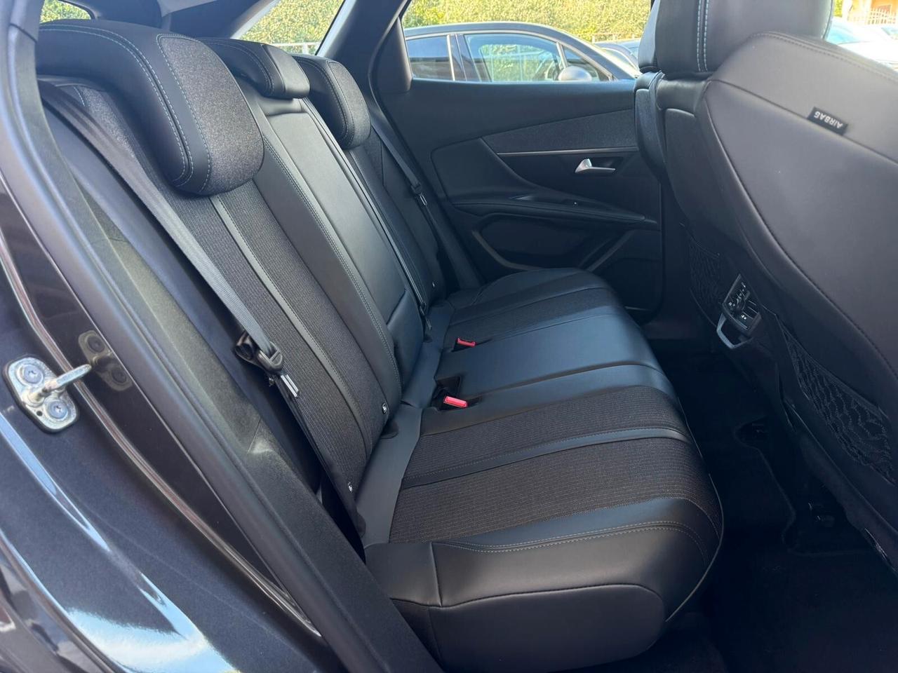 Peugeot 3008 BlueHDi 130 S&S EAT8 Allure Pack