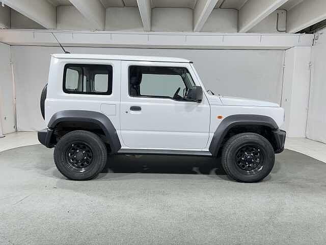 Suzuki Jimny 1.5 5MT Top
