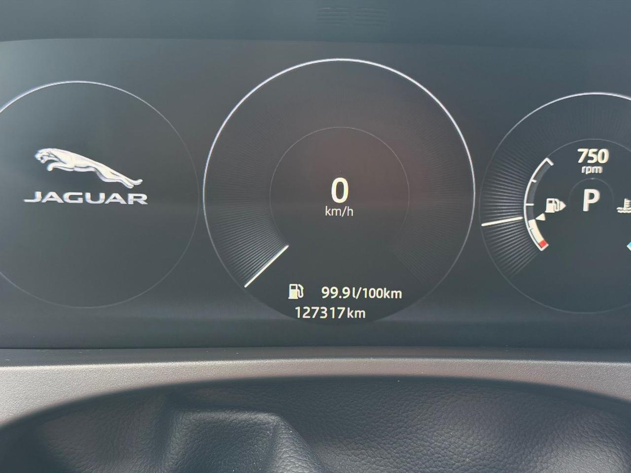 Jaguar F-Pace 2.0 20d Turbo Prestige #10220