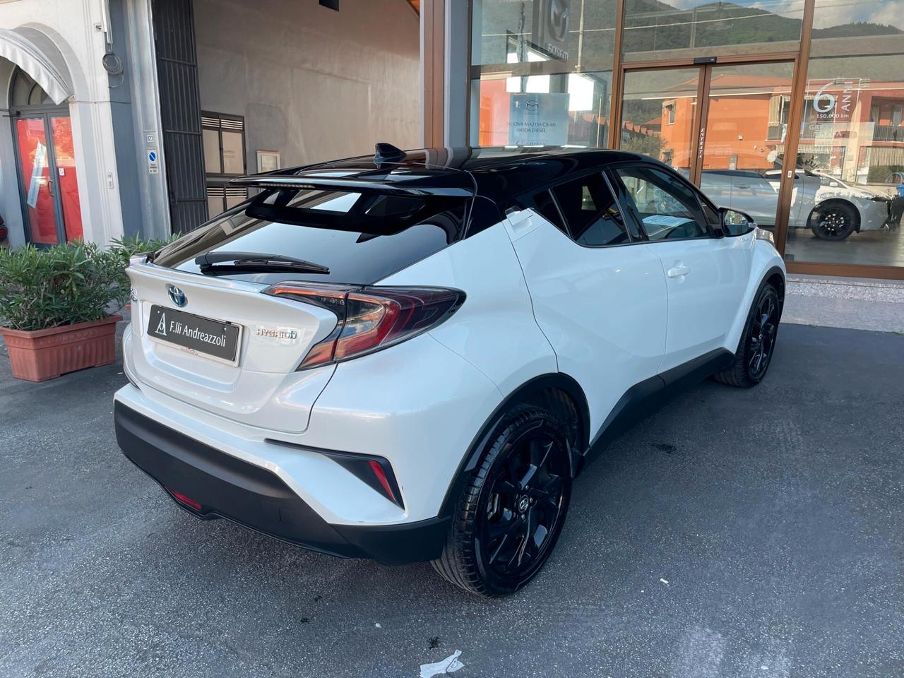 Toyota C-HR 1.8 Hybrid E-CVT Style NAvi JBL