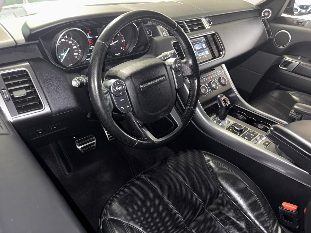 Range Rover Sport 3.0 TDV6 HSE Dynamic