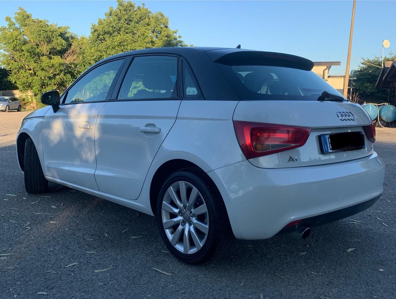 Audi A1 SPB 1.6 TDI S tronic line edition