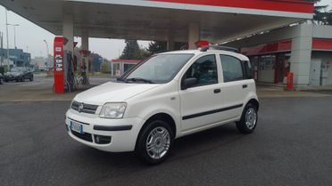 Fiat Panda 1.2 BZ metano 68milakm neopatentati 09