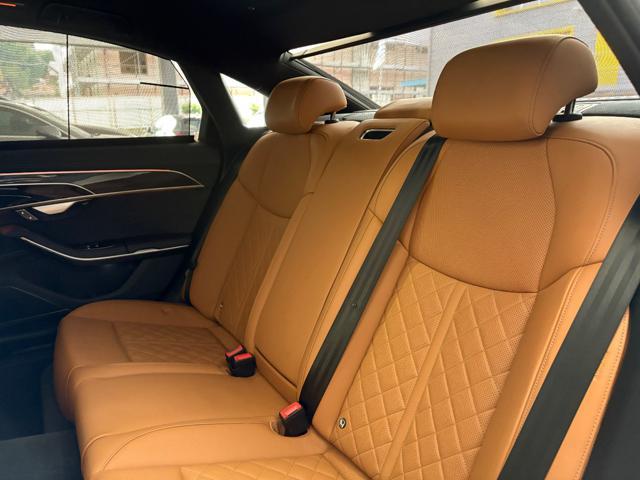 AUDI S8 TFSI quattro tiptronic sport attitude