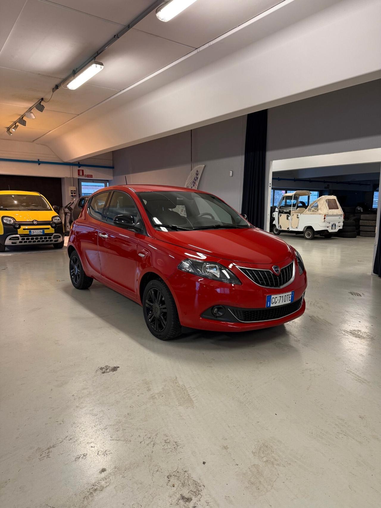 Lancia Ypsilon 1.2 69 CV 5 porte GPL Ecochic Gold