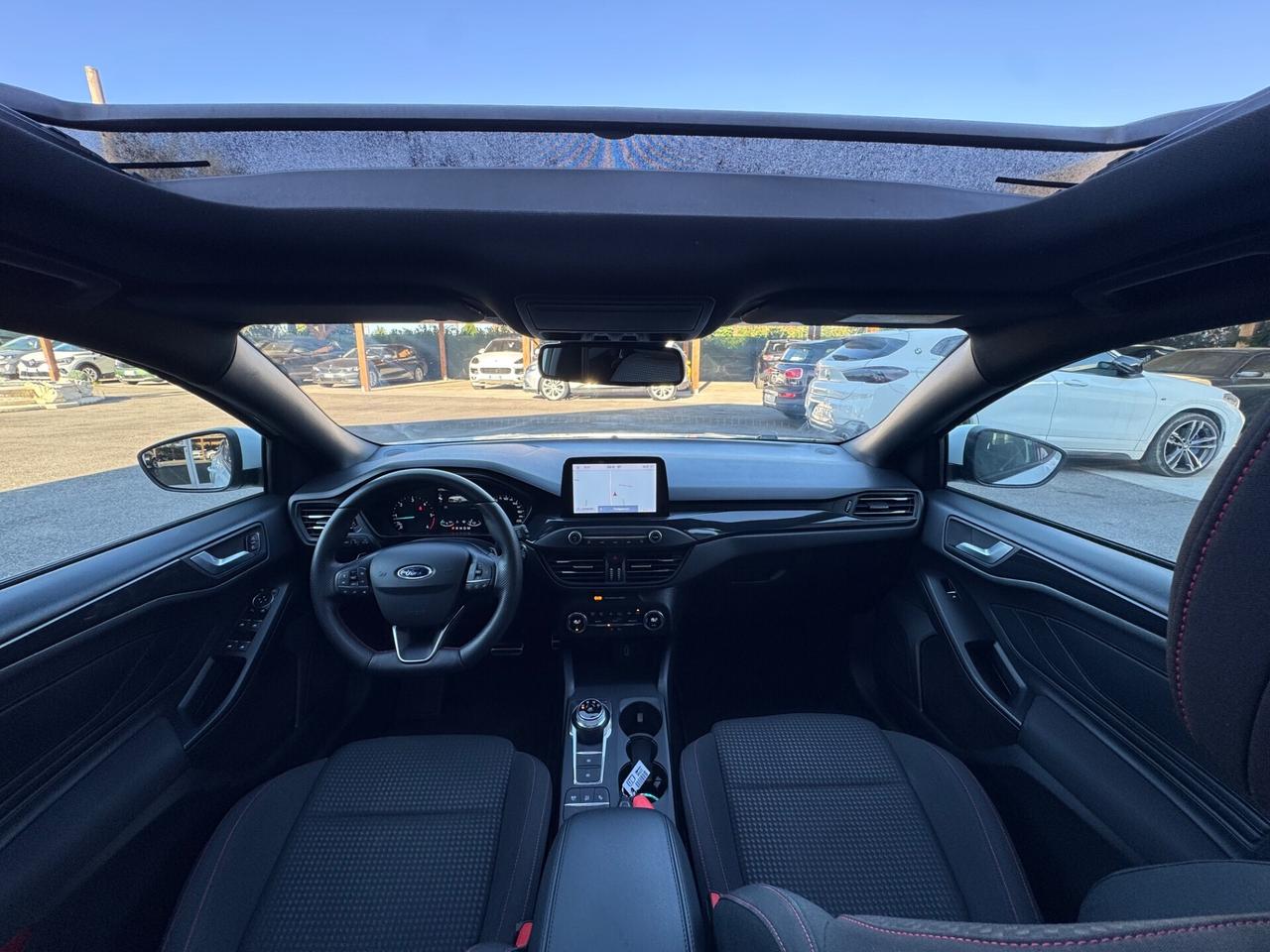 Focus 1.5 EcoBlue 120 CV automatico SW ST-Line Co-Pilot TETTO APRIBILE