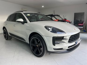 Porsche Macan 2.0 allestimento Full