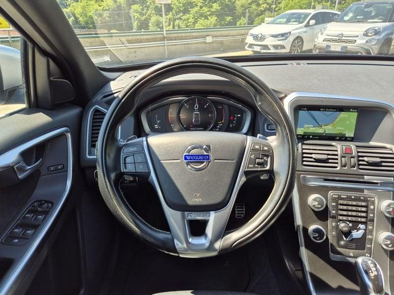 Volvo XC60 2.0 d4 R-design (r-design momentum) 190cv geartronic
