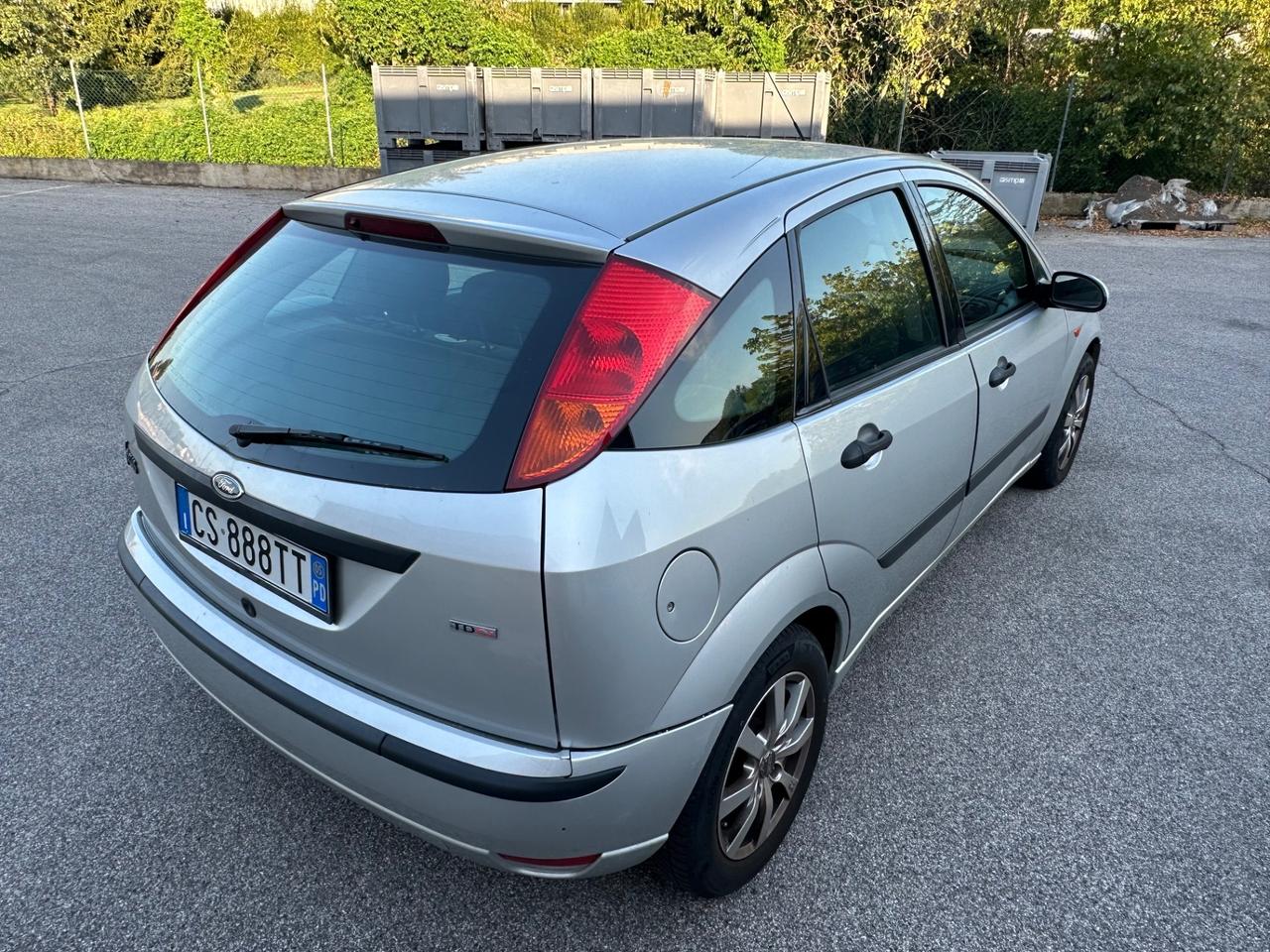 Ford Focus 1.8 TDCi (100CV) cat 5p. Zetec 97000km