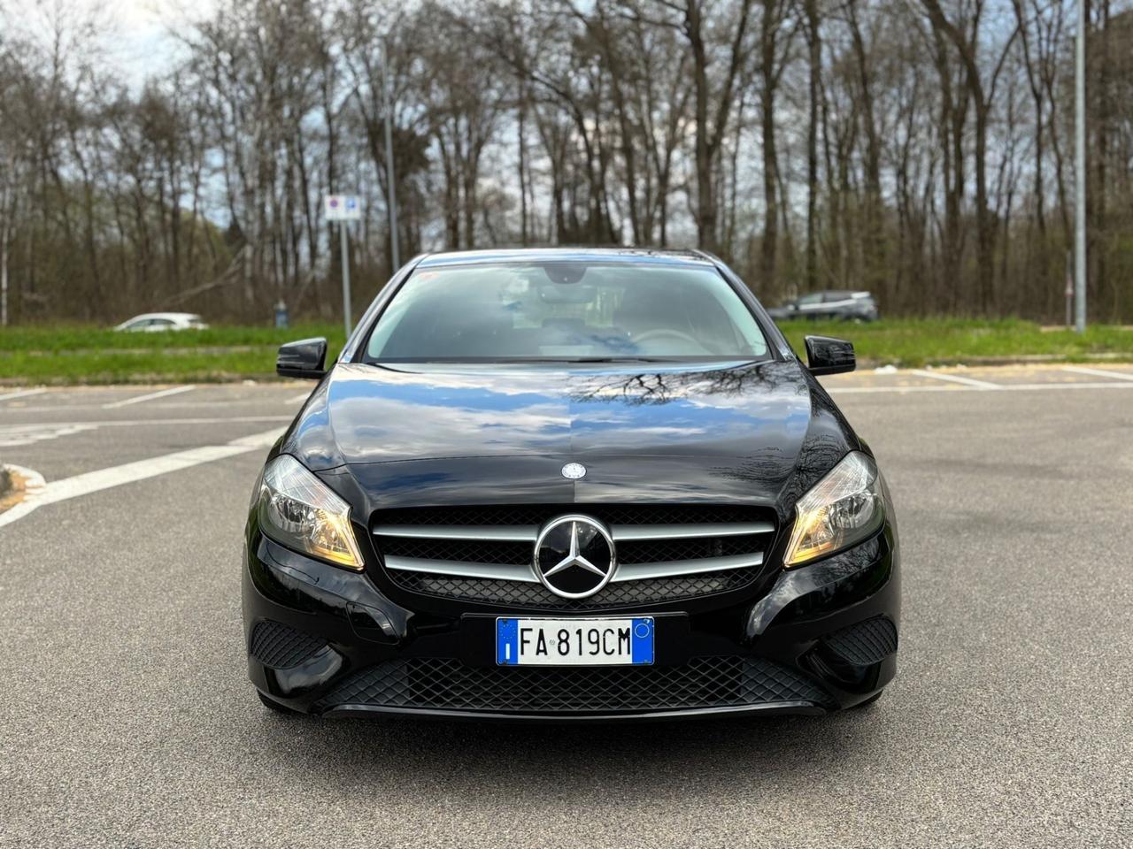 Mercedes-benz A 180 d Automatic Advanced