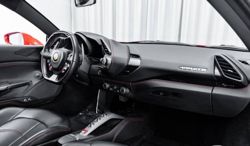 Ferrari 488 Ferrari 488 Coupe' - Noleggio Lungo Termine - Leasing all Inclusive