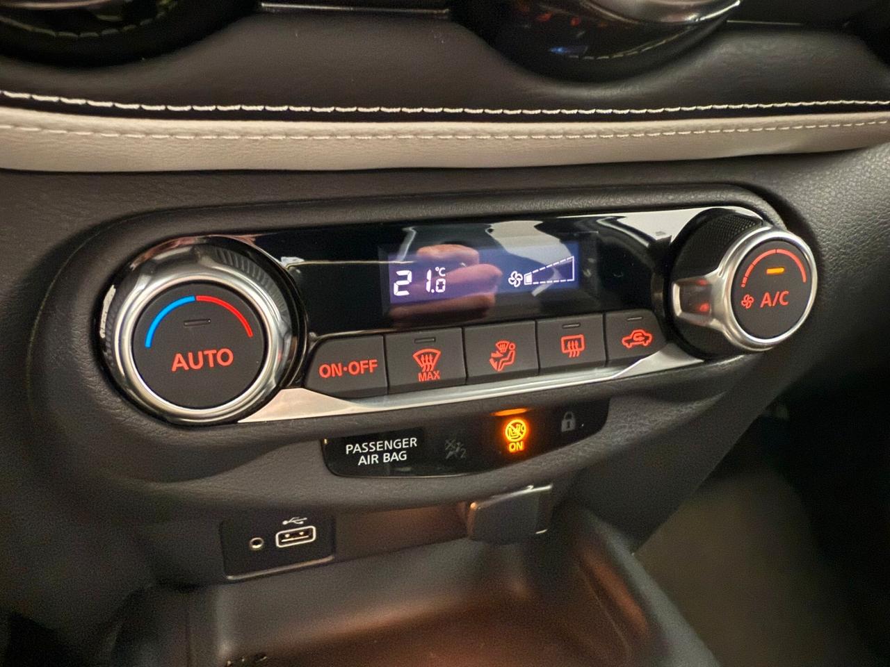 Nissan Juke 1.6 HEV Premiere Edition IVA ESPOSTA