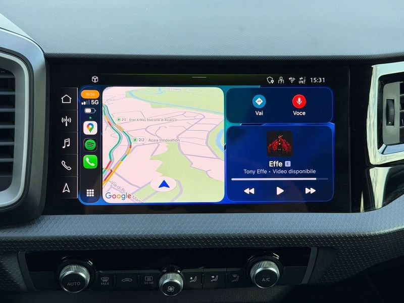 Audi A1 A1 Sportback 30 116cv s-tronic SLINE led multicolor grigio perlato