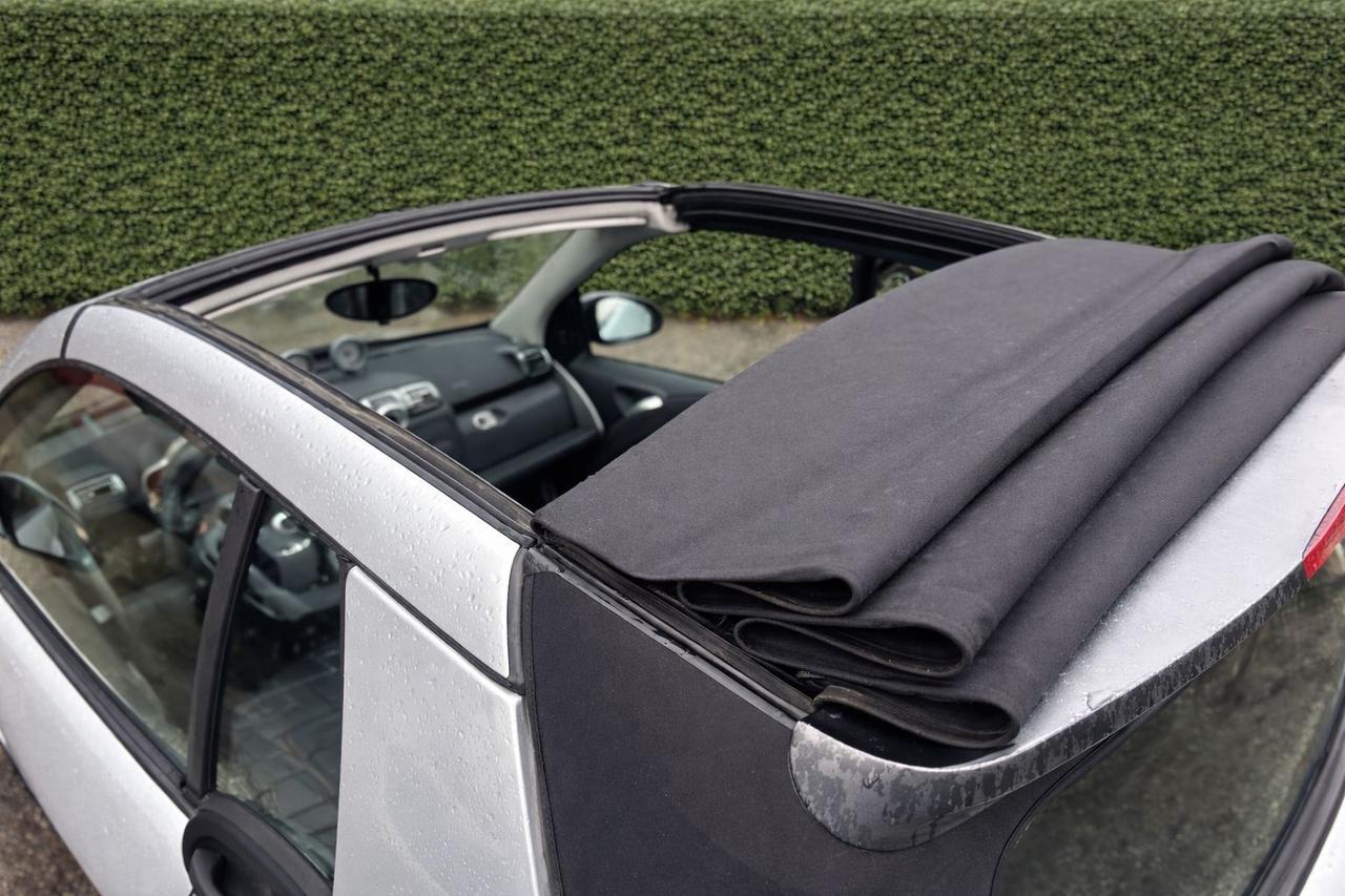 Smart ForTwo 1000 52 kW MHD cabrio passion